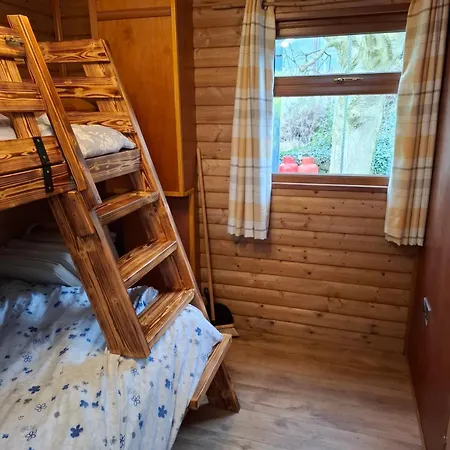 The Swallow's Return Logcabin, Carlingford, A91d954 Kemping *