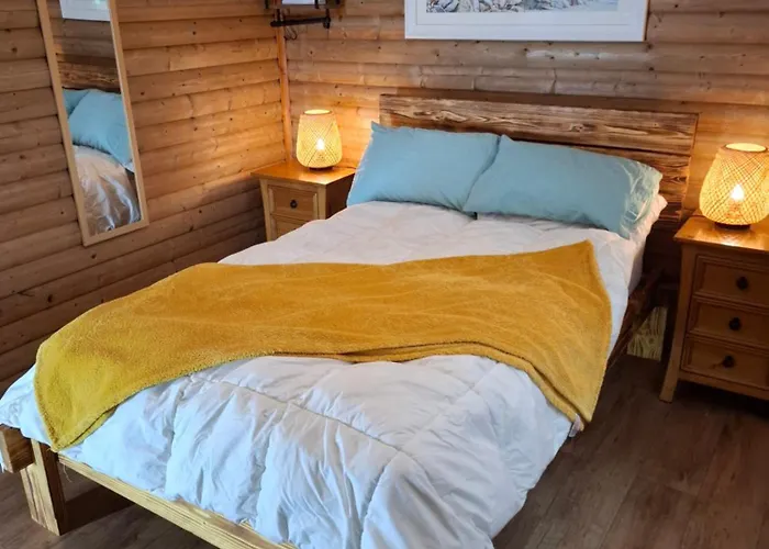 The Swallow's Return Logcabin, Carlingford, A91d954 Carlingford