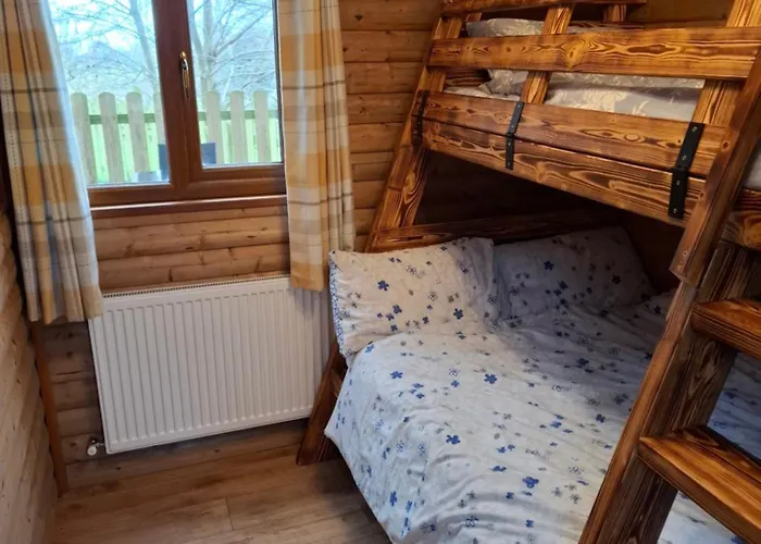 The Swallow's Return Logcabin, Carlingford, A91d954 Kemping *